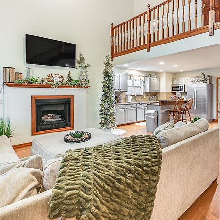 Williamstown Gem With Private Pool And Hot Tub! Villa Exterior foto