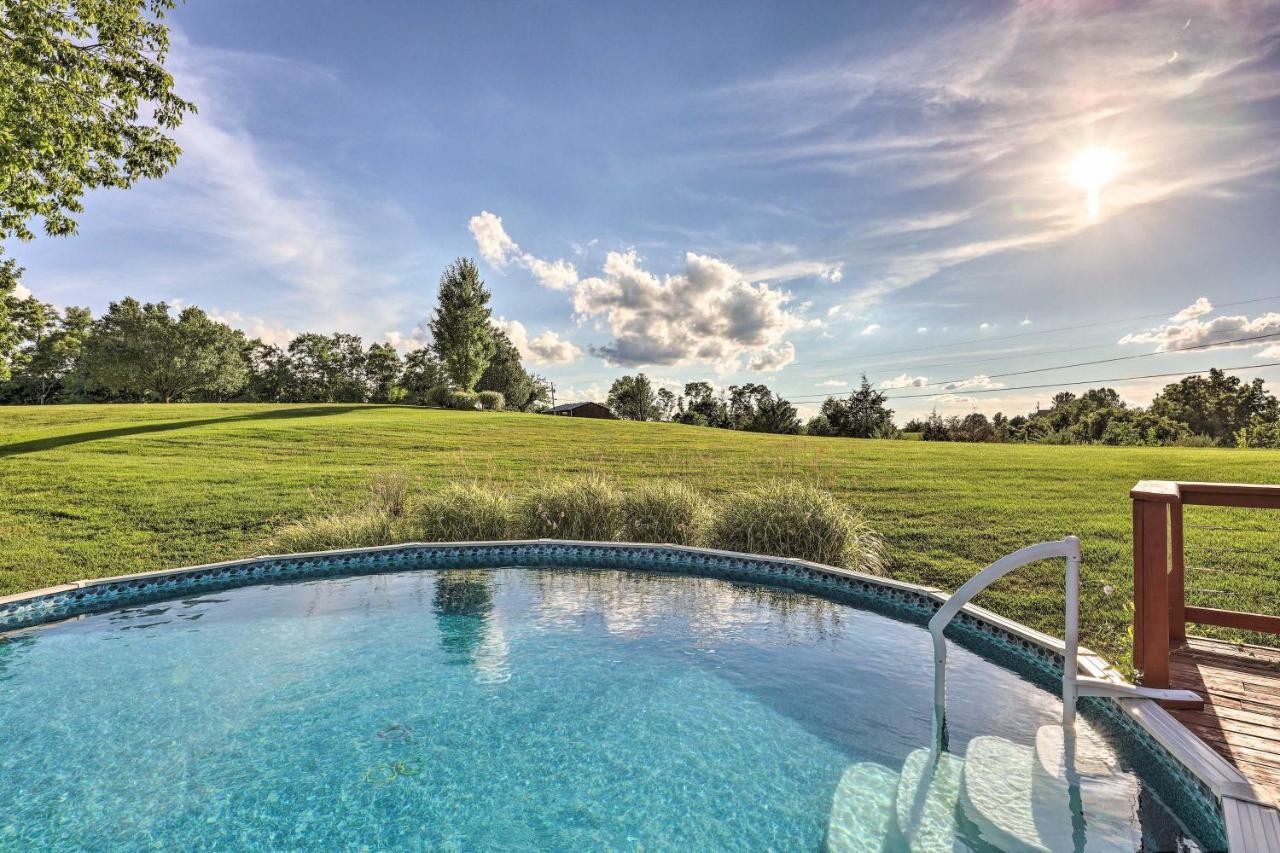 Williamstown Gem With Private Pool And Hot Tub! Villa Exterior foto