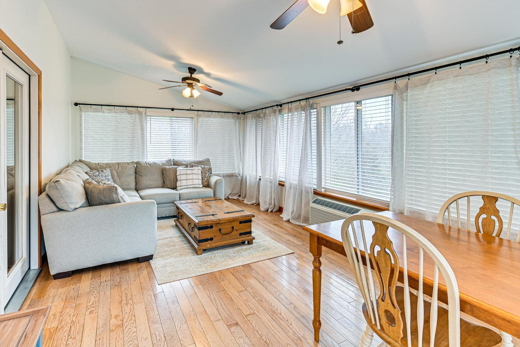 Williamstown Gem With Private Pool And Hot Tub! Villa Exterior foto